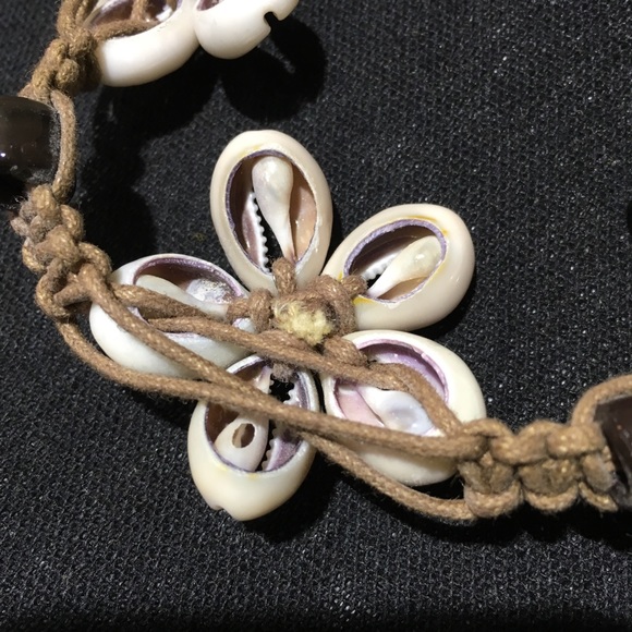 BOGO SALE! Cowrie Shell & Beaded Macrame Necklace - Picture 3 of 4